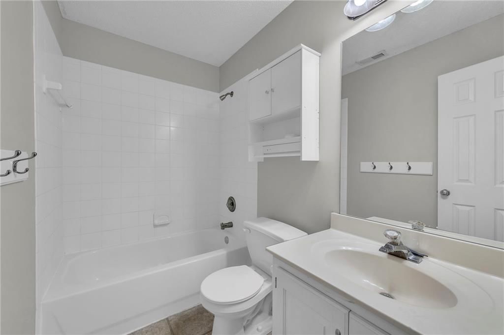 15319 S Alcan Street — photo 26