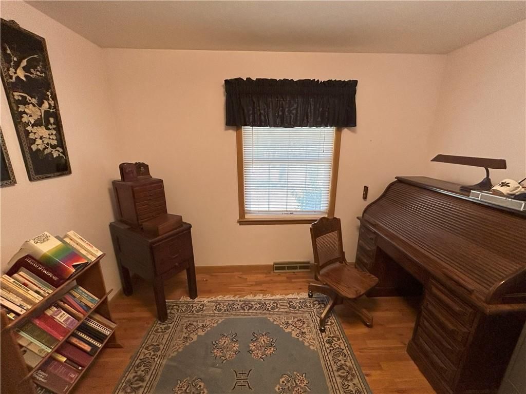 1002 S Adams Street — photo 19