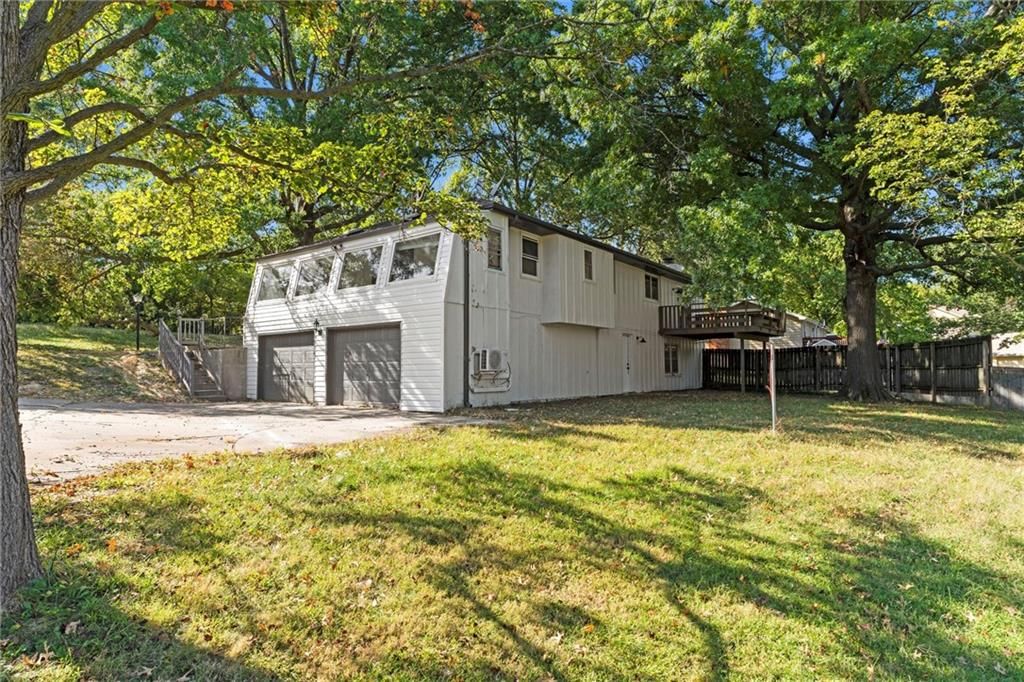 7005 NW Cross Road — photo 5