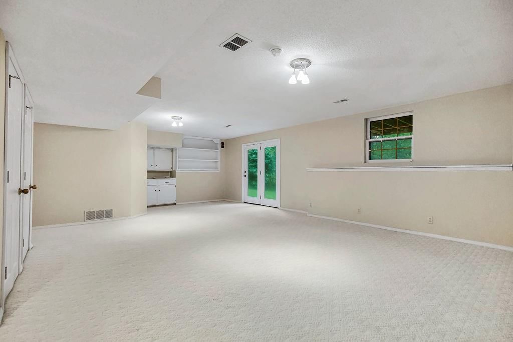 15016 W 83rd Place — photo 23