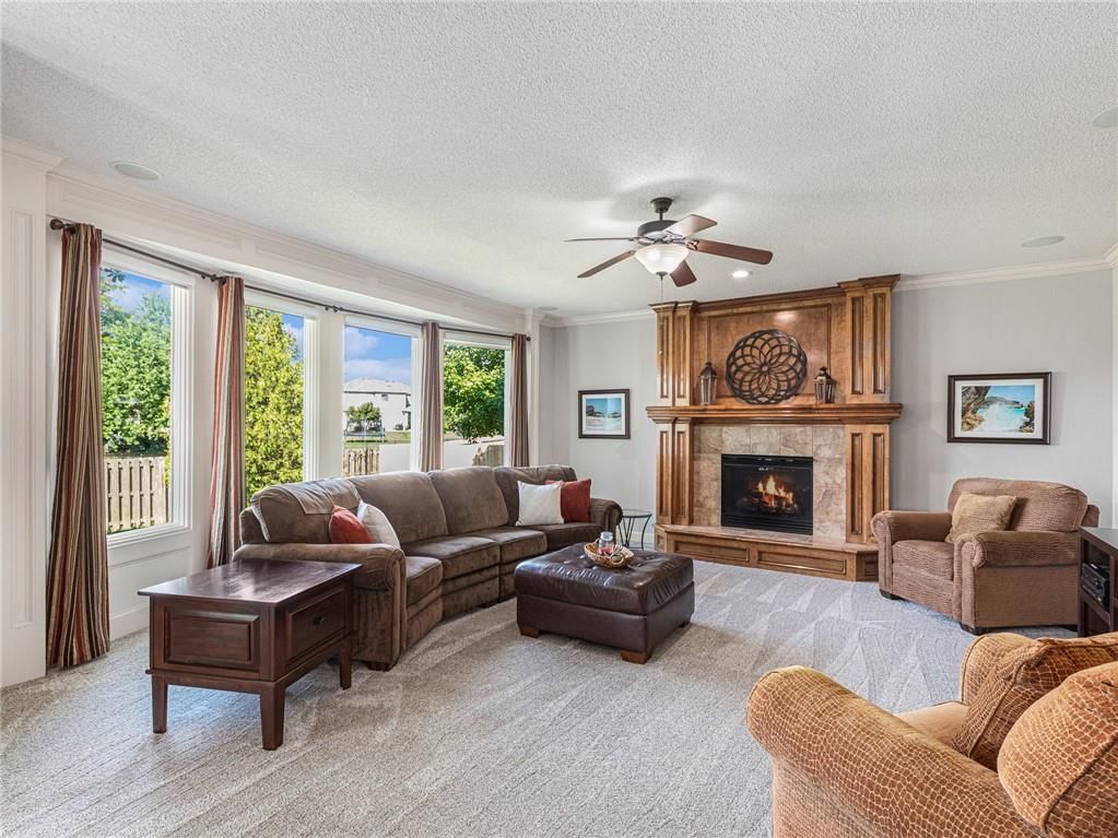 6002 Theden Street — photo 15
