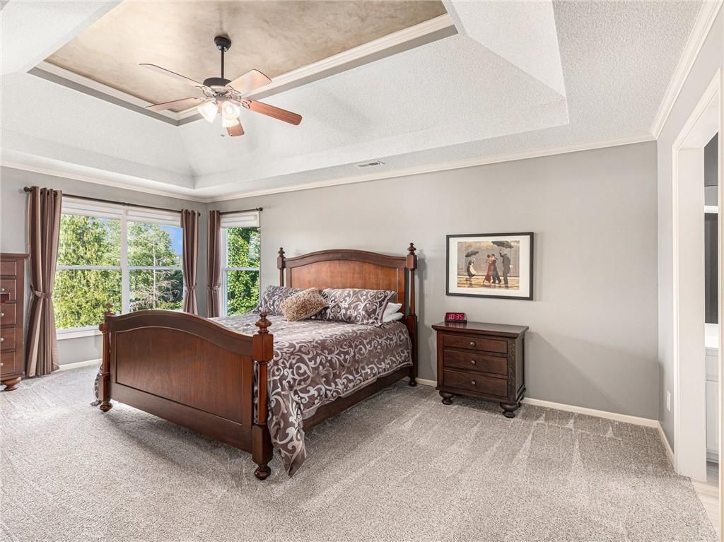 6002 Theden Street — photo 17
