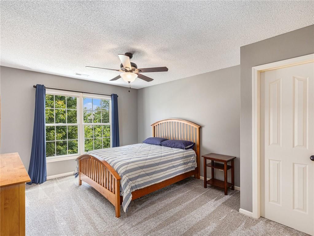 6002 Theden Street — photo 26