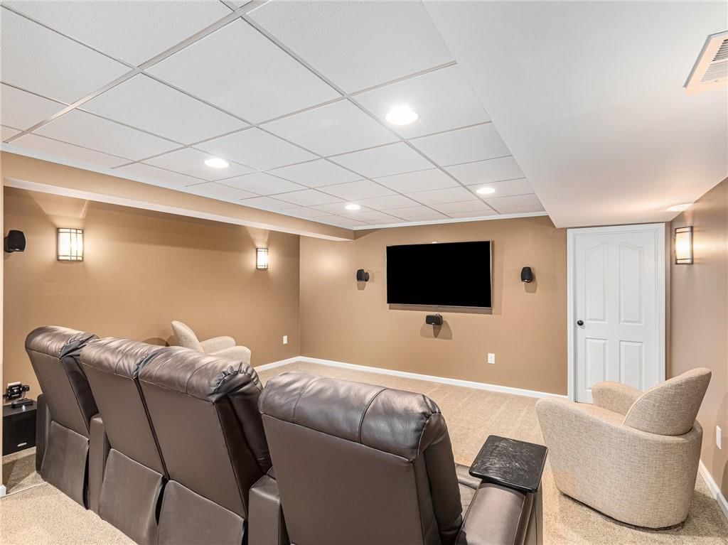 6002 Theden Street — photo 28