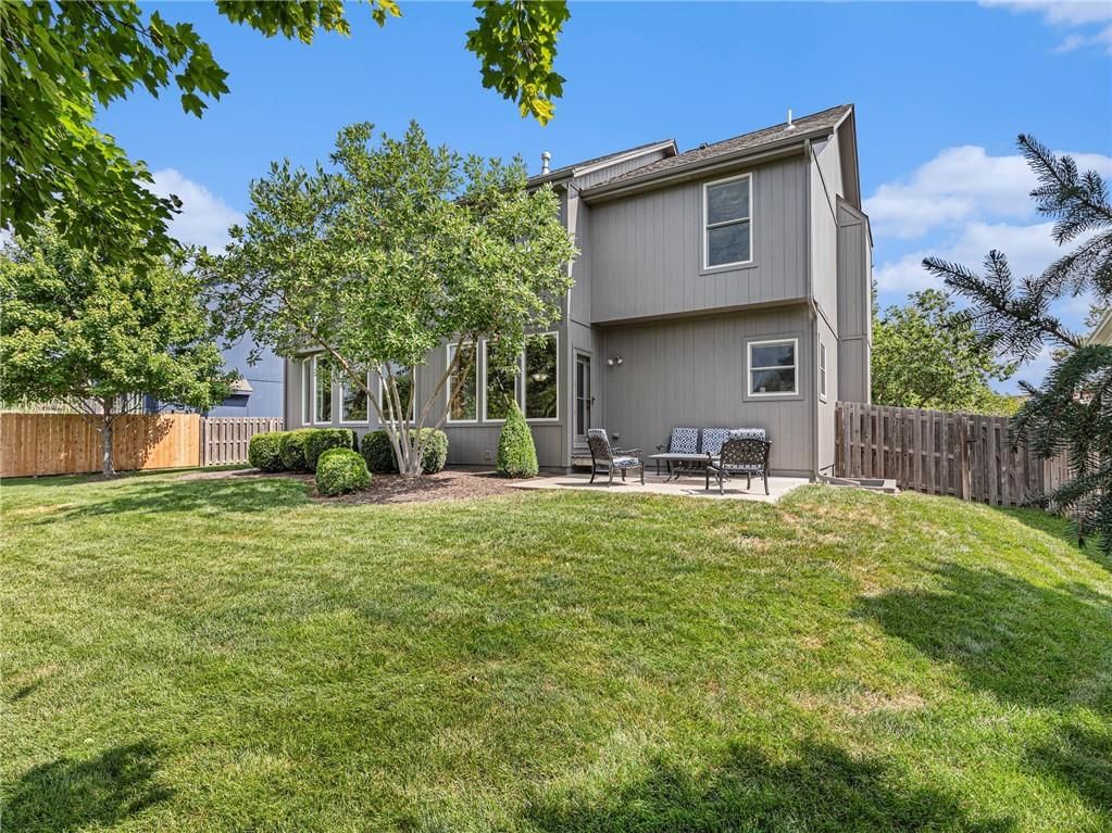 6002 Theden Street — photo 38