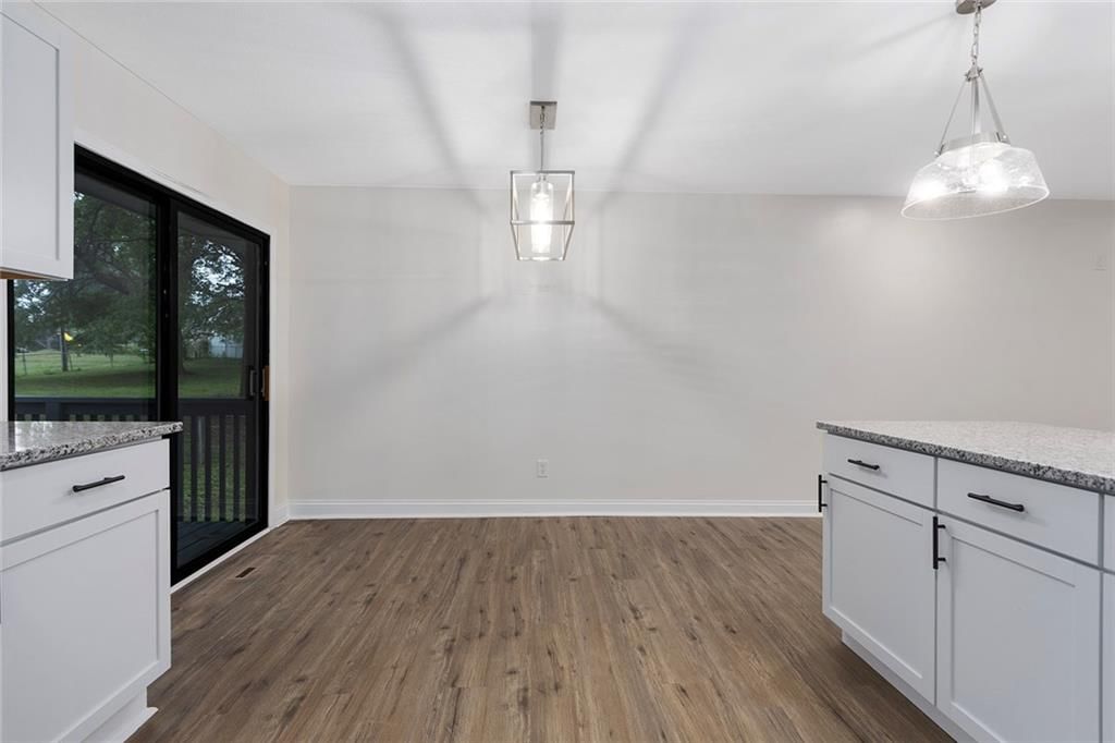 11026 N Harrison Street — photo 11