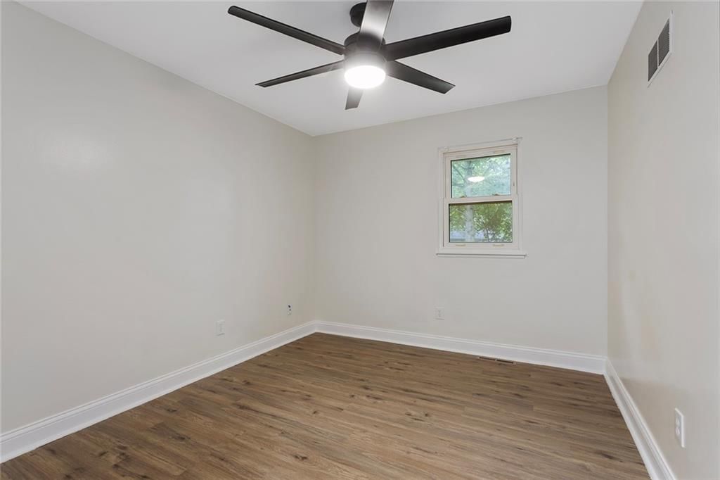 11026 N Harrison Street — photo 17