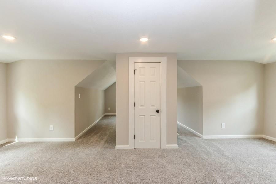 345 Quincy Avenue — photo 13