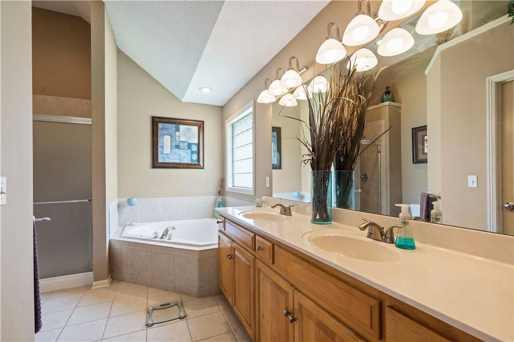 4310 NE 81st Street — photo 16