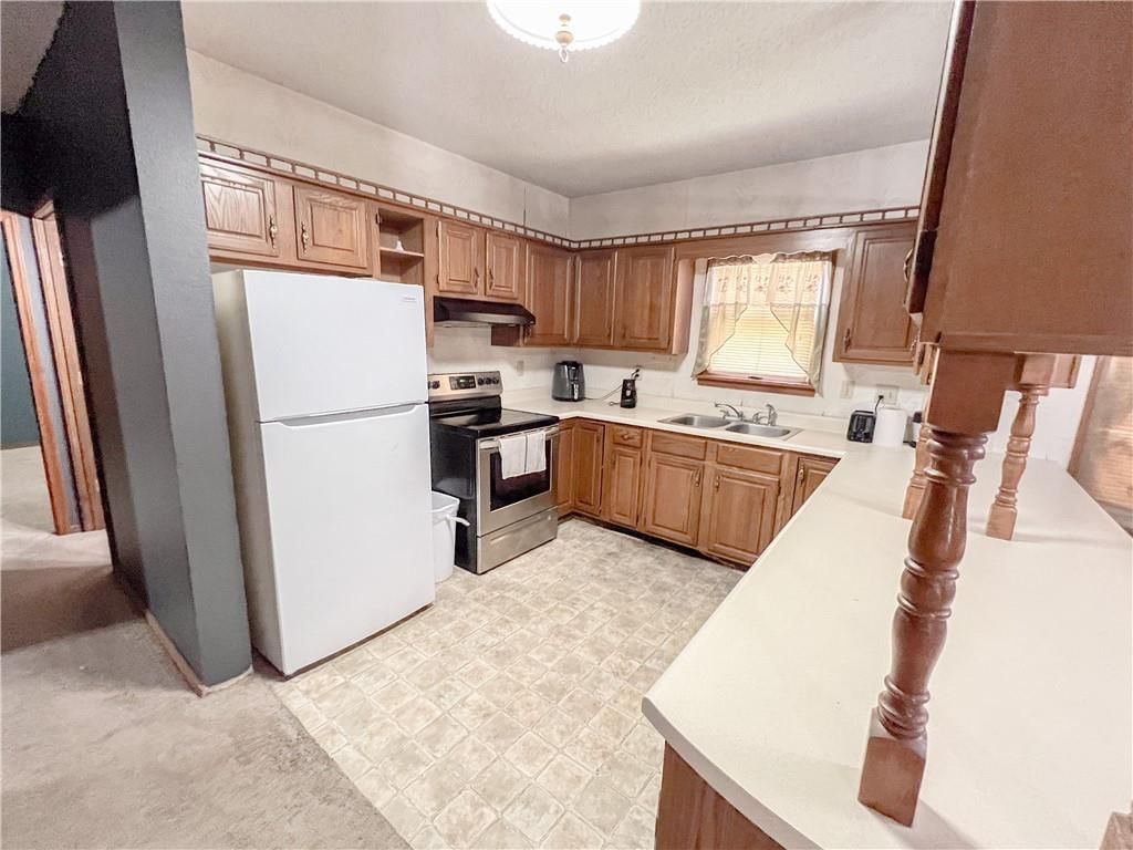 912 W 4th Street — photo 14