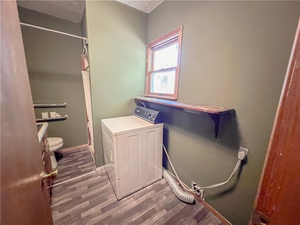 912 W 4th Street — photo 16