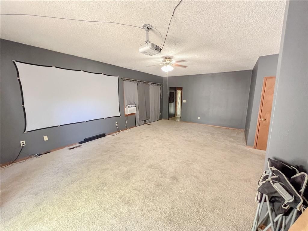 912 W 4th Street — photo 9