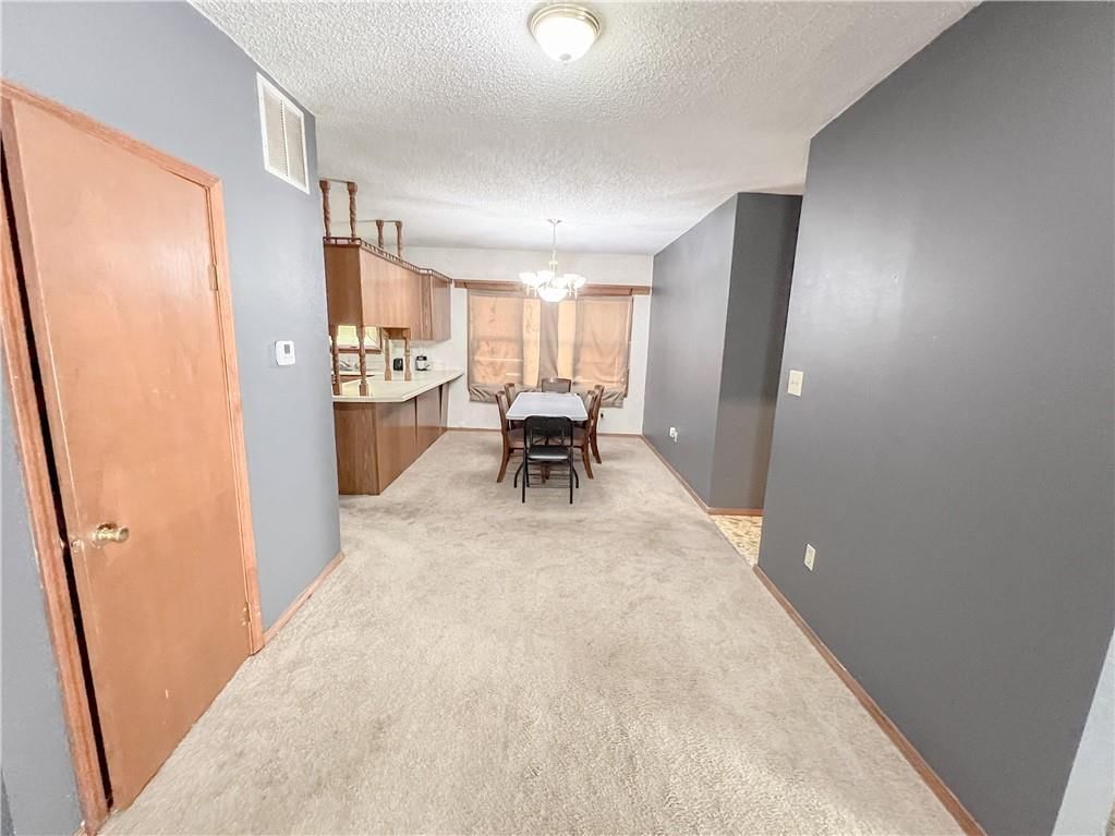 912 W 4th Street — photo 10