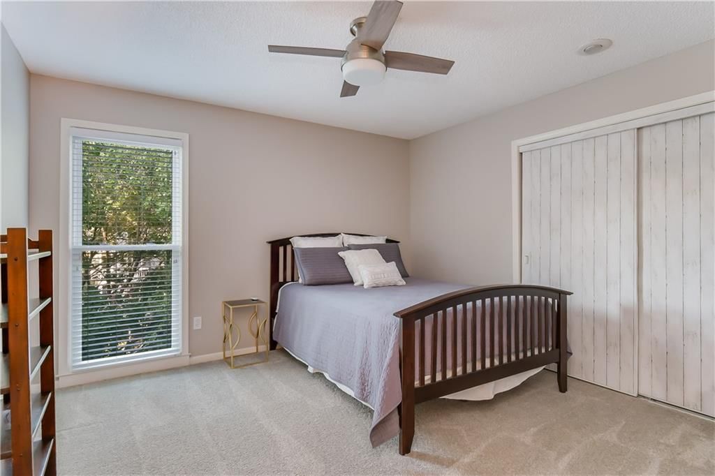 38 NE Shoreview Drive — photo 26