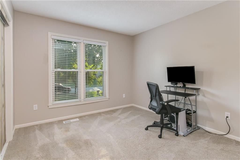 38 NE Shoreview Drive — photo 27