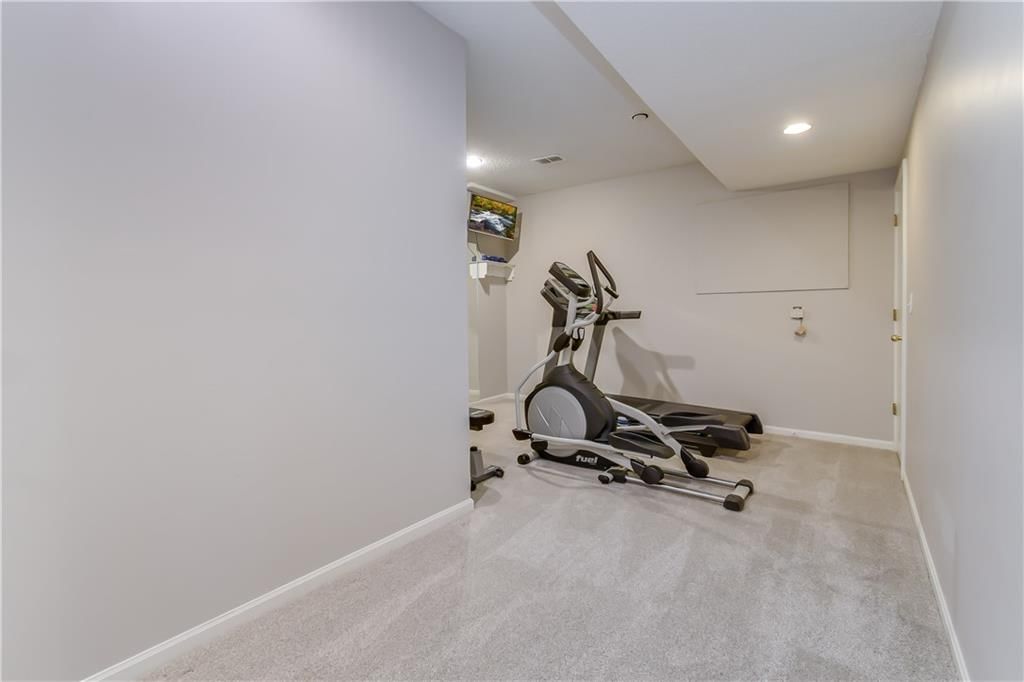 38 NE Shoreview Drive — photo 36