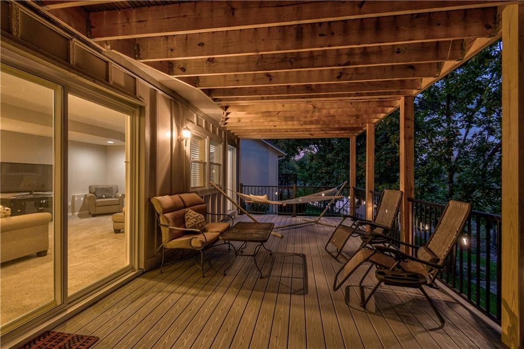 38 NE Shoreview Drive — photo 38