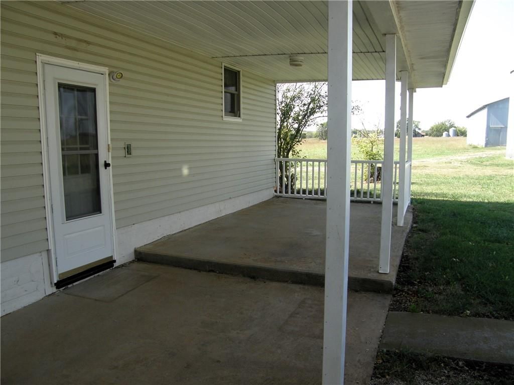 19587 300 Road — photo 6