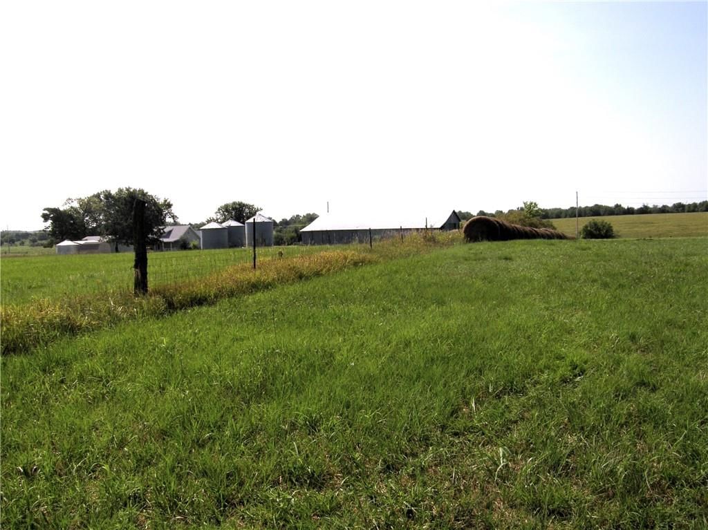 19587 300 Road — photo 56