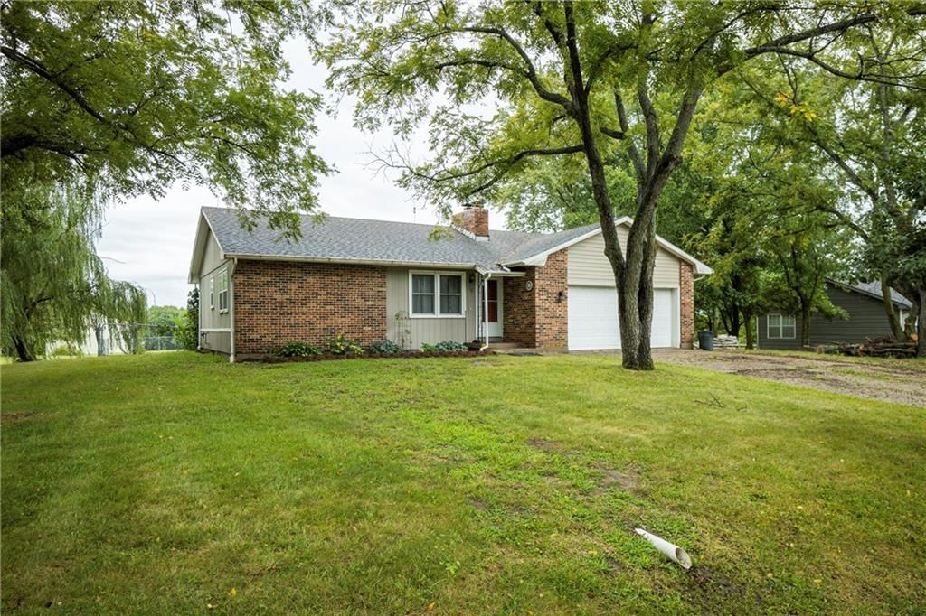 16 NW 425th Road — photo 36