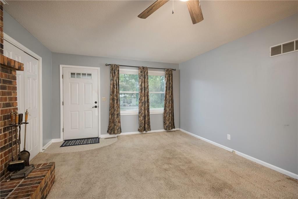 16 NW 425th Road — photo 5