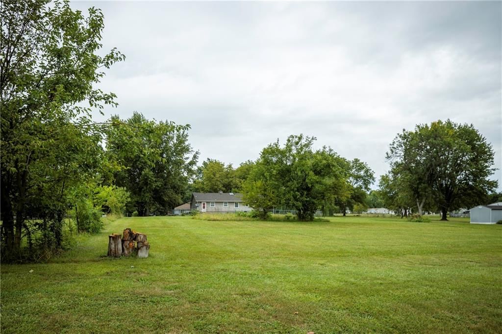 16 NW 425th Road — photo 44