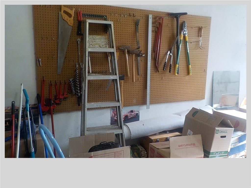 512 Hollywood Avenue — photo 20