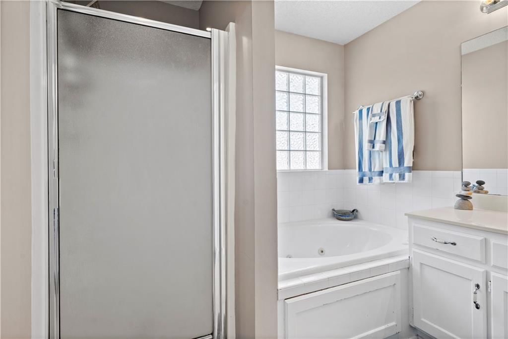 1817 Kenwood Drive — photo 18