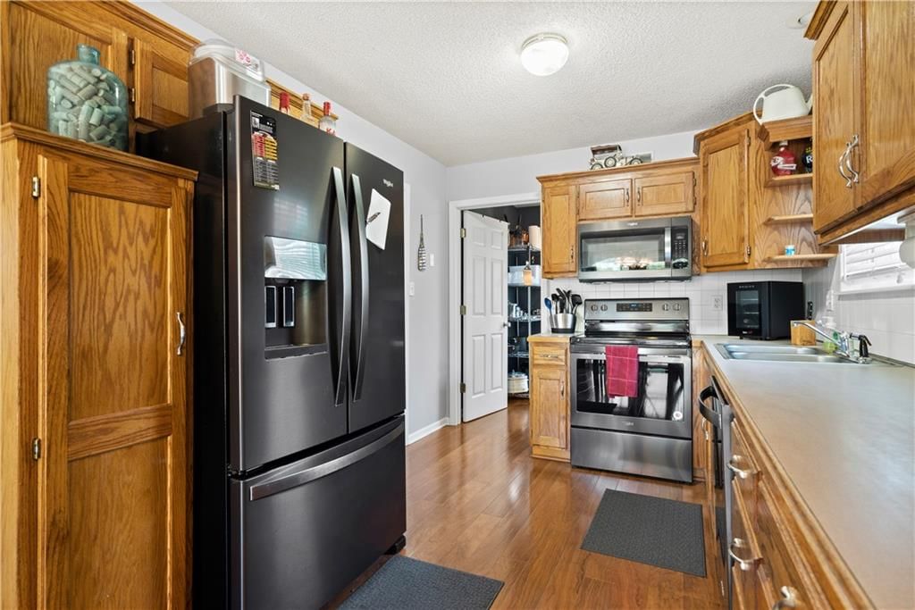 1817 Kenwood Drive — photo 8