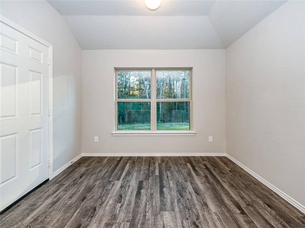 20244 W 194th Street — photo 11