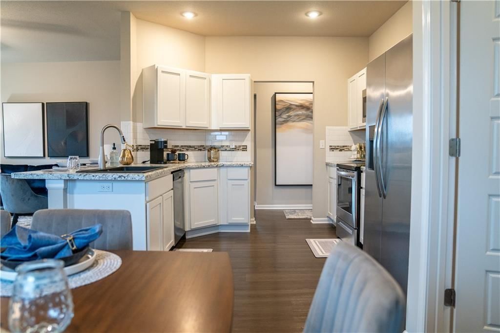 20220 W 194th Street — photo 17