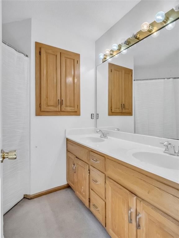 1536 NE TAWNY Drive — photo 12