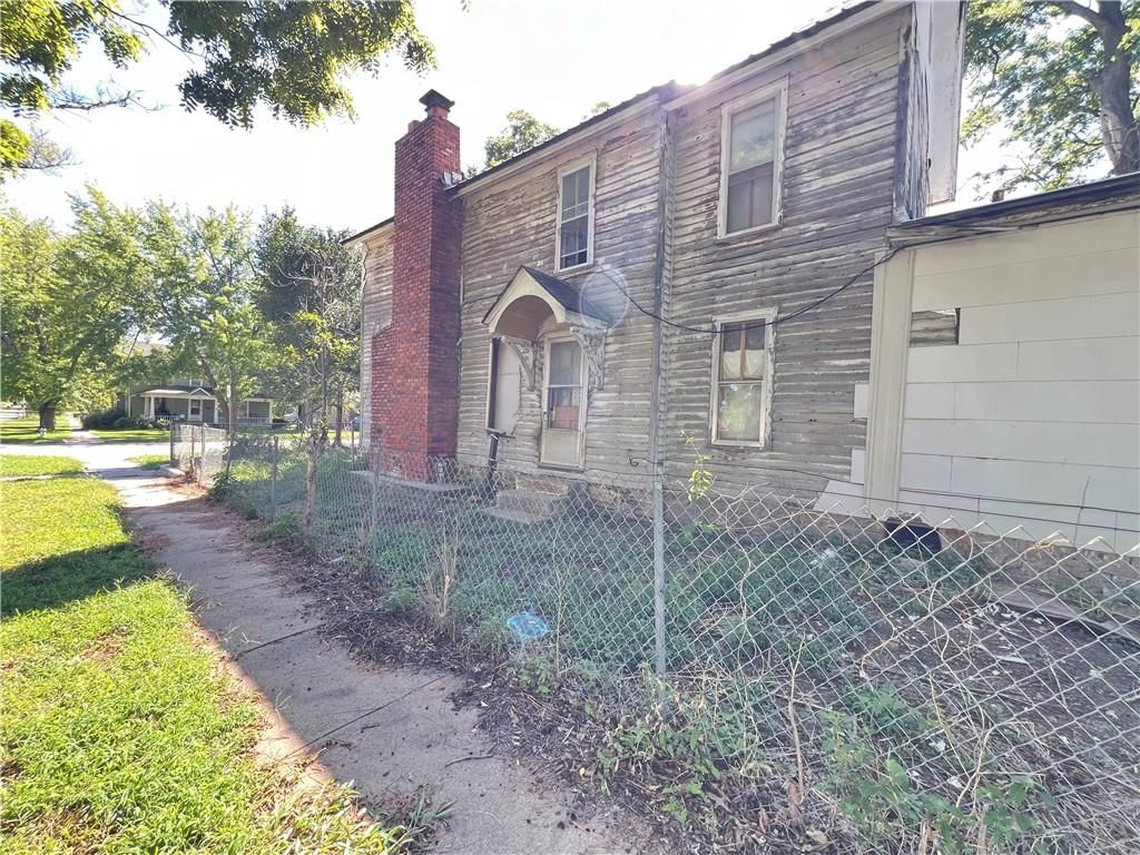524 E Main N/A — photo 15