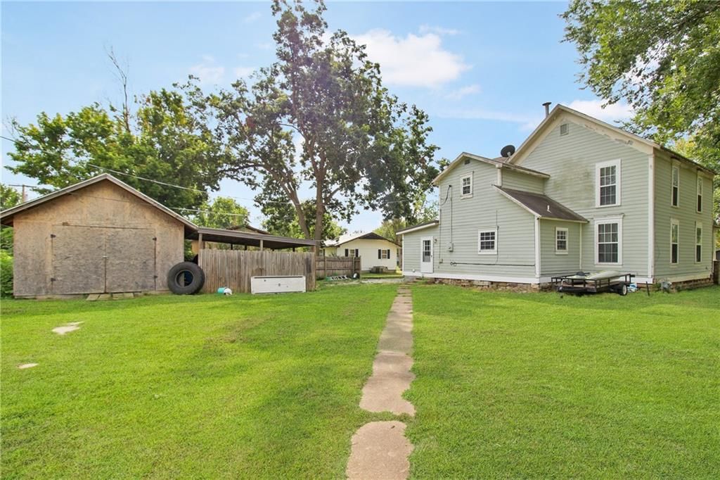 329 Plum St Street — photo 4