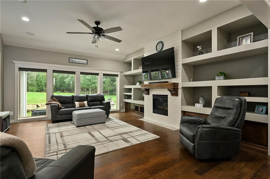 1300 SE Woodbine Drive — photo 21