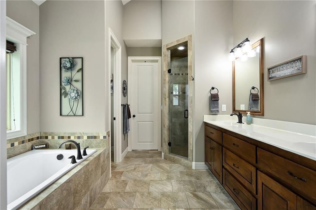 1300 SE Woodbine Drive — photo 36