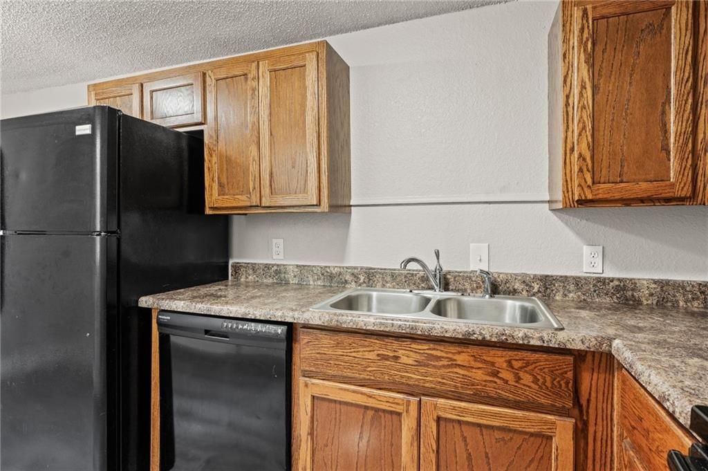 505 S Shaw Street — photo 14