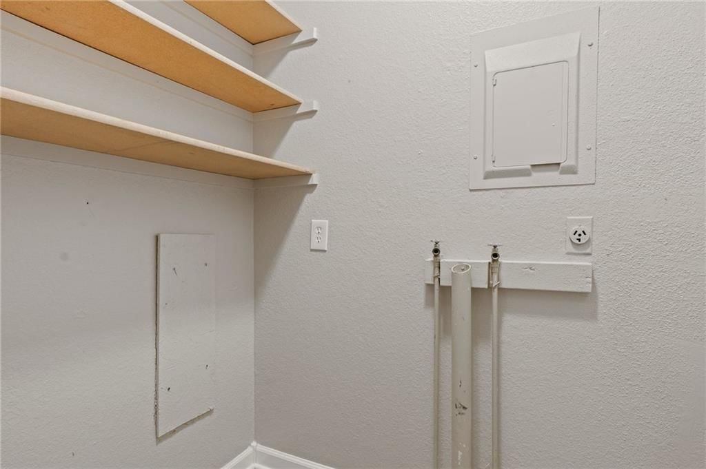 505 S Shaw Street — photo 15