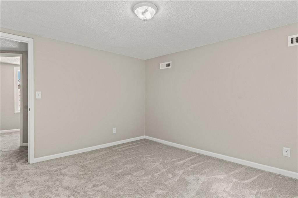 505 S Shaw Street — photo 18