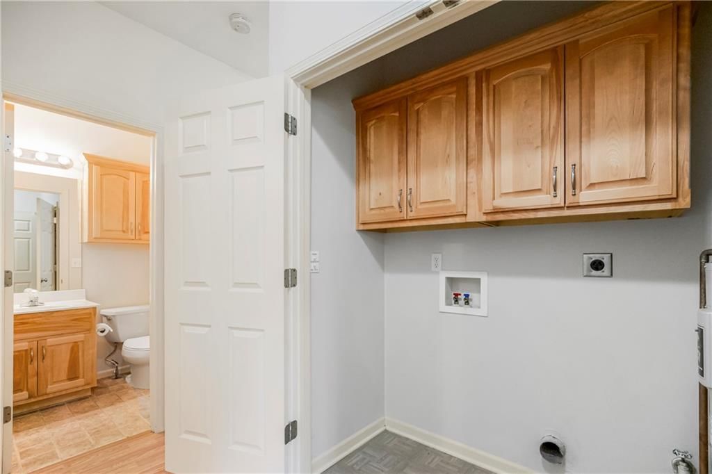 2118 N 114th Terrace — photo 11