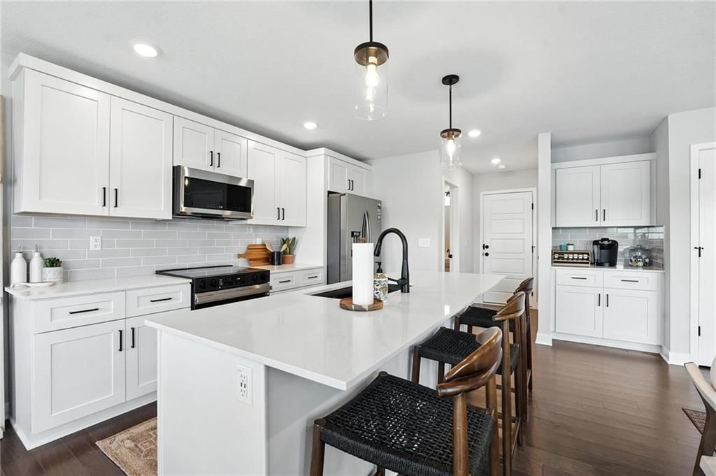 8733 SW Edgewater Drive — photo 9