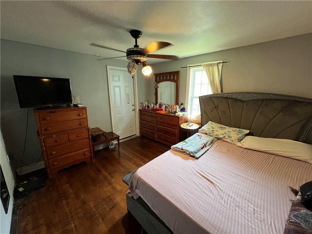 324 Brighton Avenue — photo 21