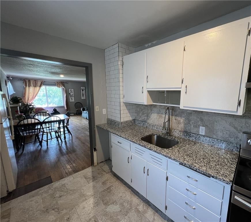 324 Brighton Avenue — photo 9