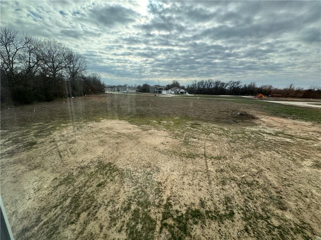 1635 Lou Martin Drive — photo 34
