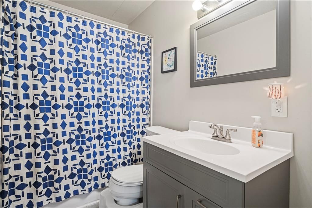 5811 N Park Avenue — photo 7