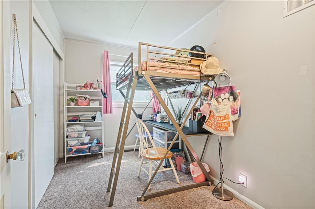 5811 N Park Avenue — photo 9