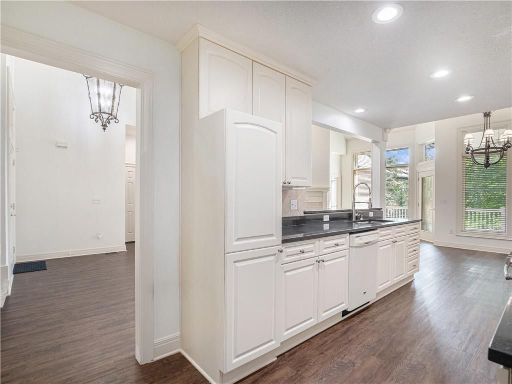 12941 Travis Street — photo 15