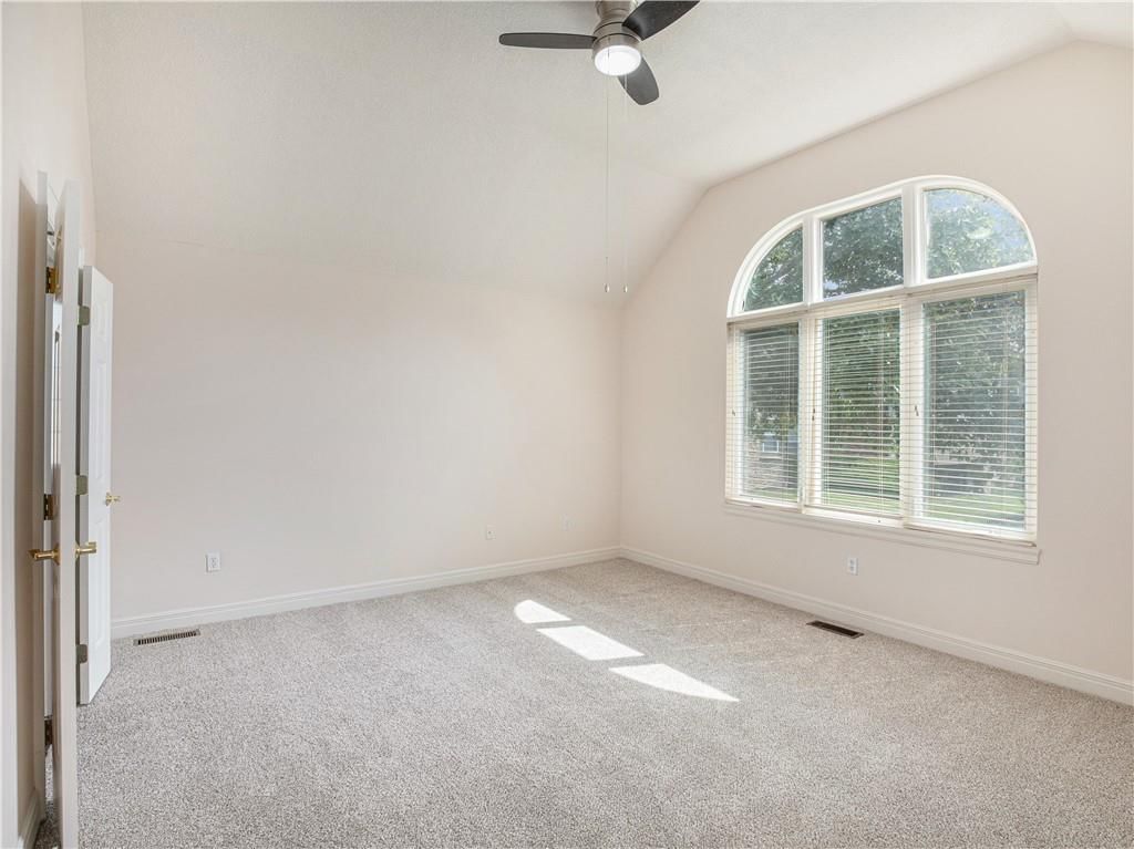 12941 Travis Street — photo 17