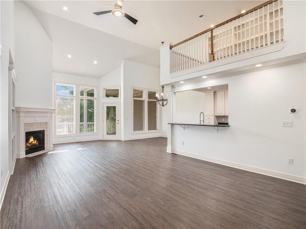 12941 Travis Street — photo 8