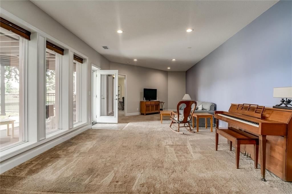5016 Raintree Circle — photo 26